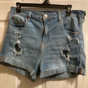 Blue Distressed High-Waisted Jean Shorts AERO size 16 High rise, curvy midi